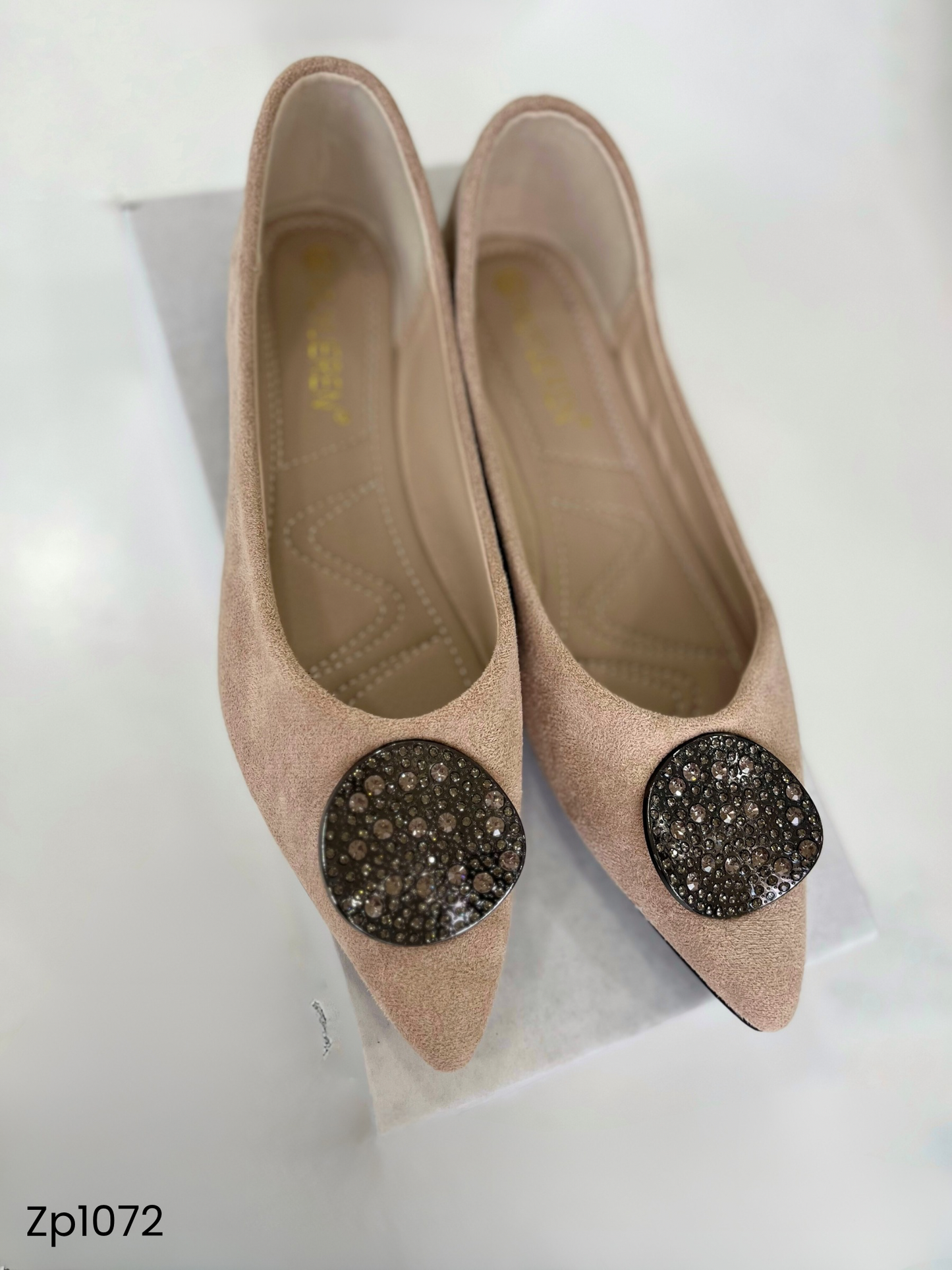 Zapato bajo flat color beige