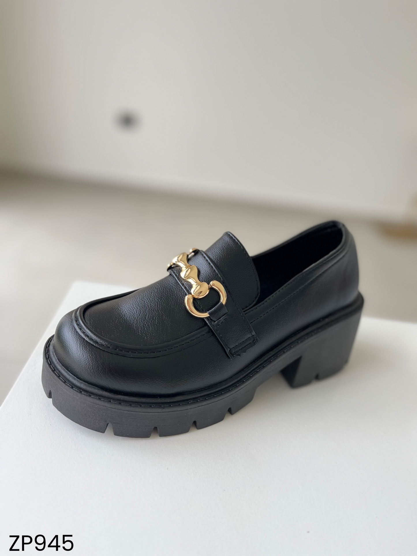 Mocasines color negro