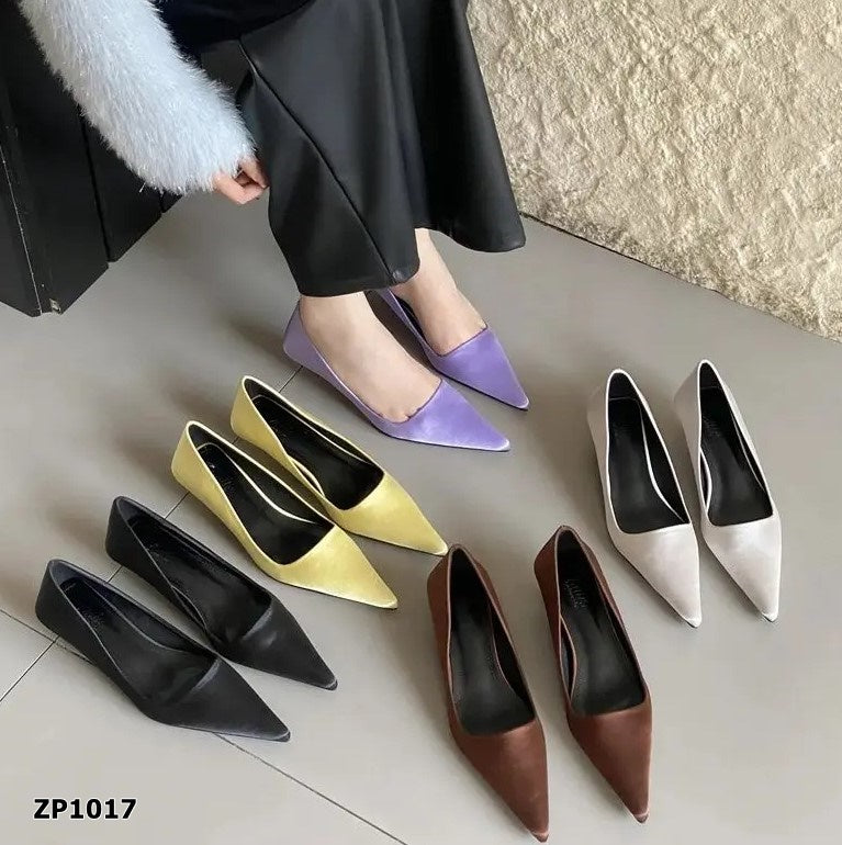 Zapato de tacón bajo color café y morado