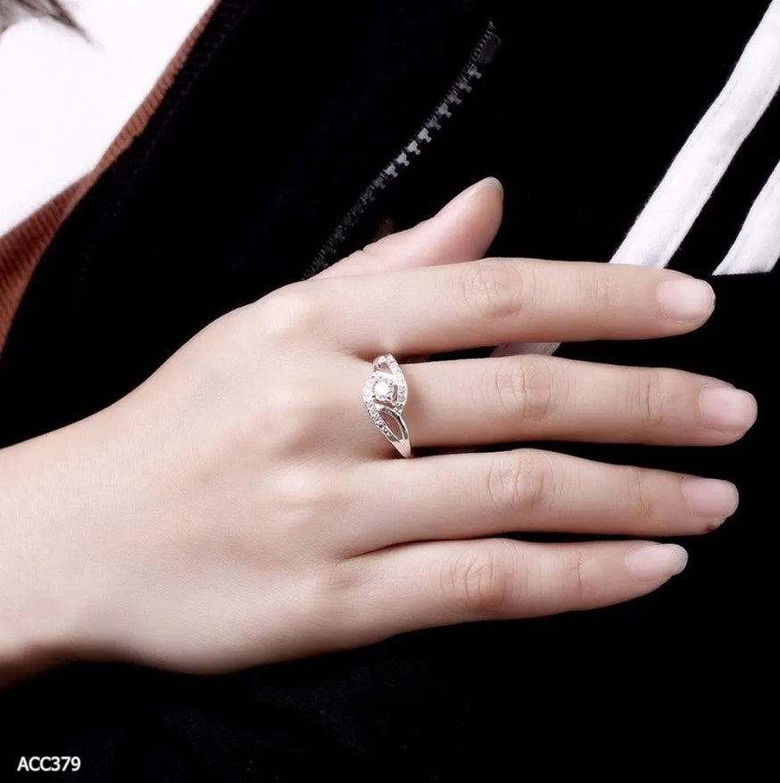 Anillo en baño de plata (size 7)