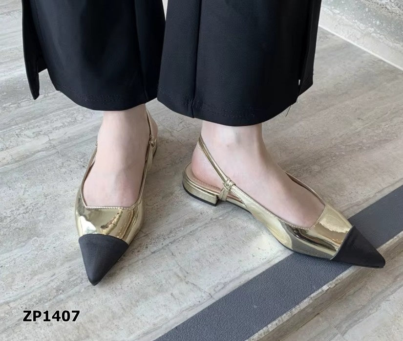 Zapato tacón bajo cuadrado color dorado con negro