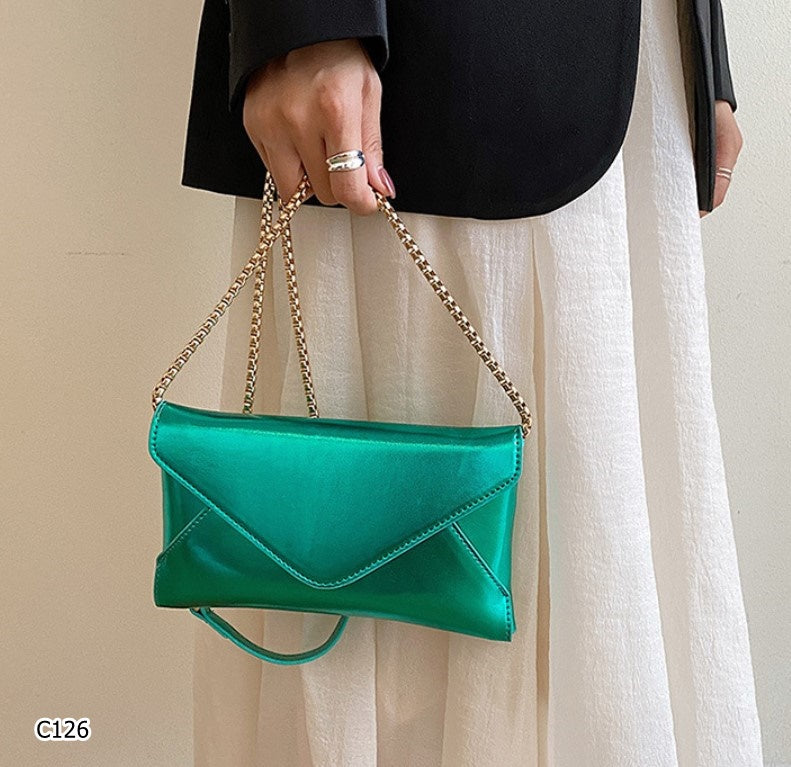 Bolso de mano, shoulderbag color verde