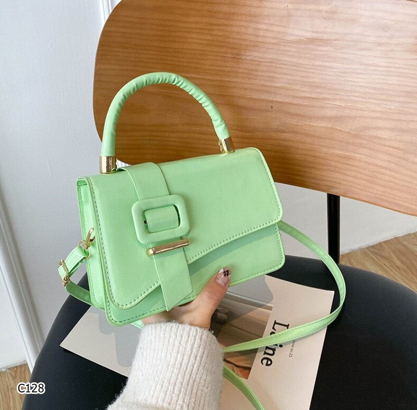 Bolso de mano, shoulderbag color verde