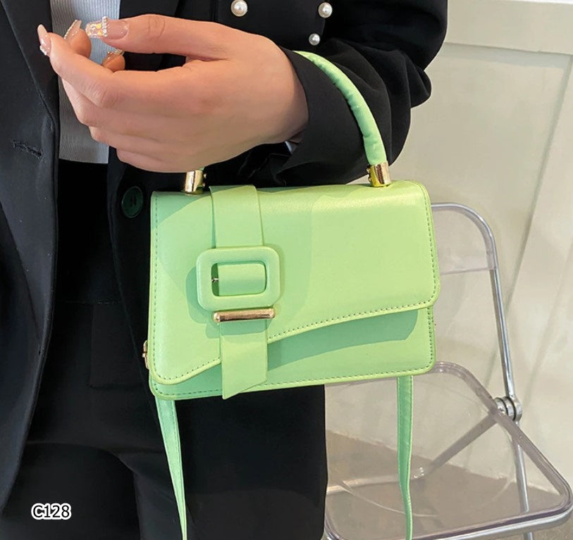 Bolso de mano, shoulderbag color verde