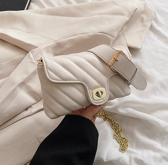 Bolso de mano, crossbody y shoulderbag color rosado y blanco