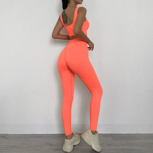 Set deportivo 2 piezas leggings y top de tirantes color neón