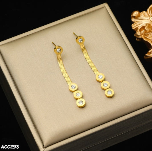 Aritos de acero inoxidable dorados con reloj romano