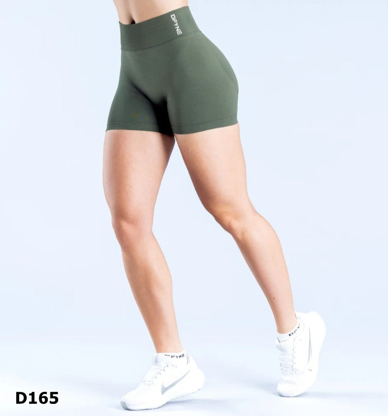 Short deportivo verde olivo marca D fyne