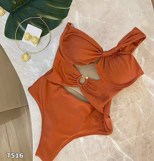 Traje de baño color zapote de una pieza