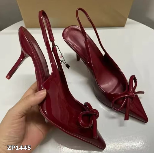 Zapatos de tacón medio rojo vino